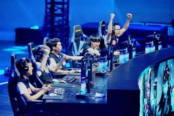 Nivera 将在 3DMAX 中替换 Maka；ESL Pro League 第22赛季阵容